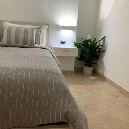 Loft Comodo Ed Elegante • Wi-Fi E Colazione Sanluri Exterior foto